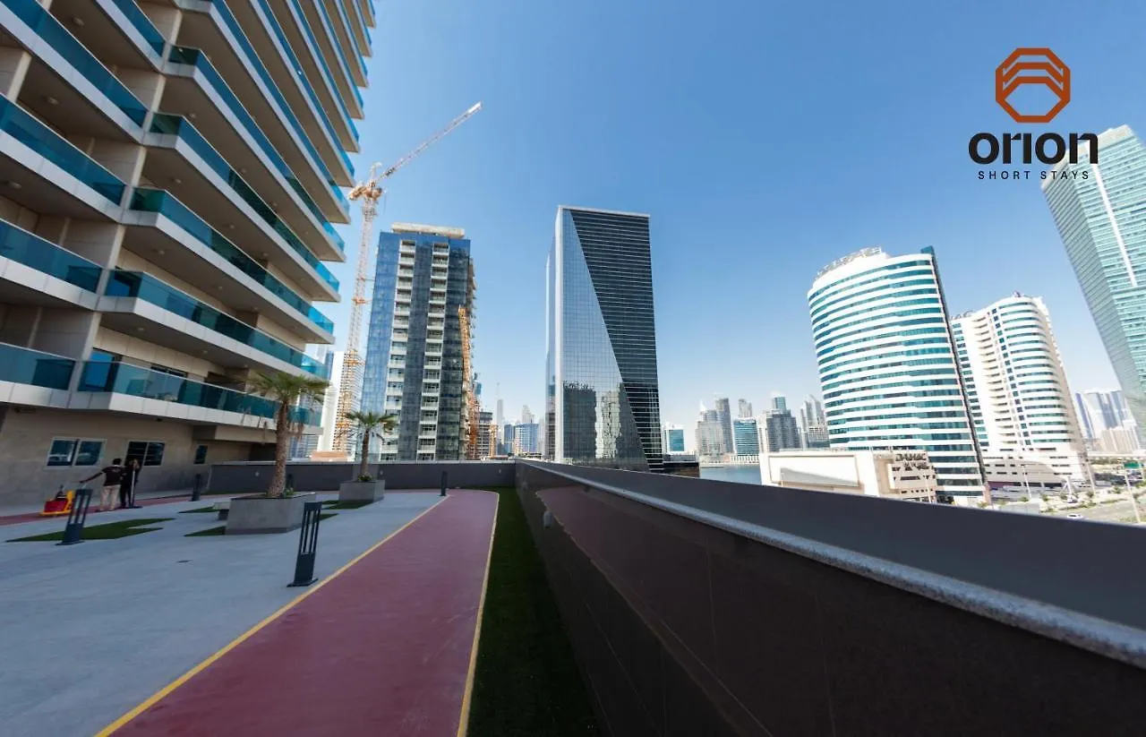 Canal View Studio: Dubai Mall Proximity & Luxury Amenities United Arab Emirates